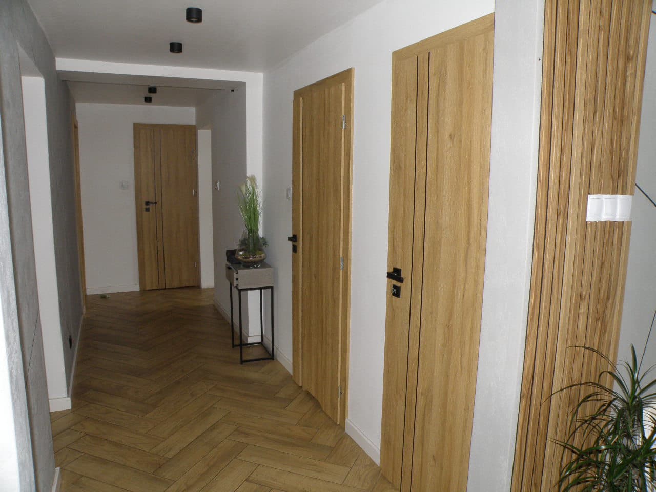 Realizacja remontu i wykończenia wnętrz 14 w Warszawie