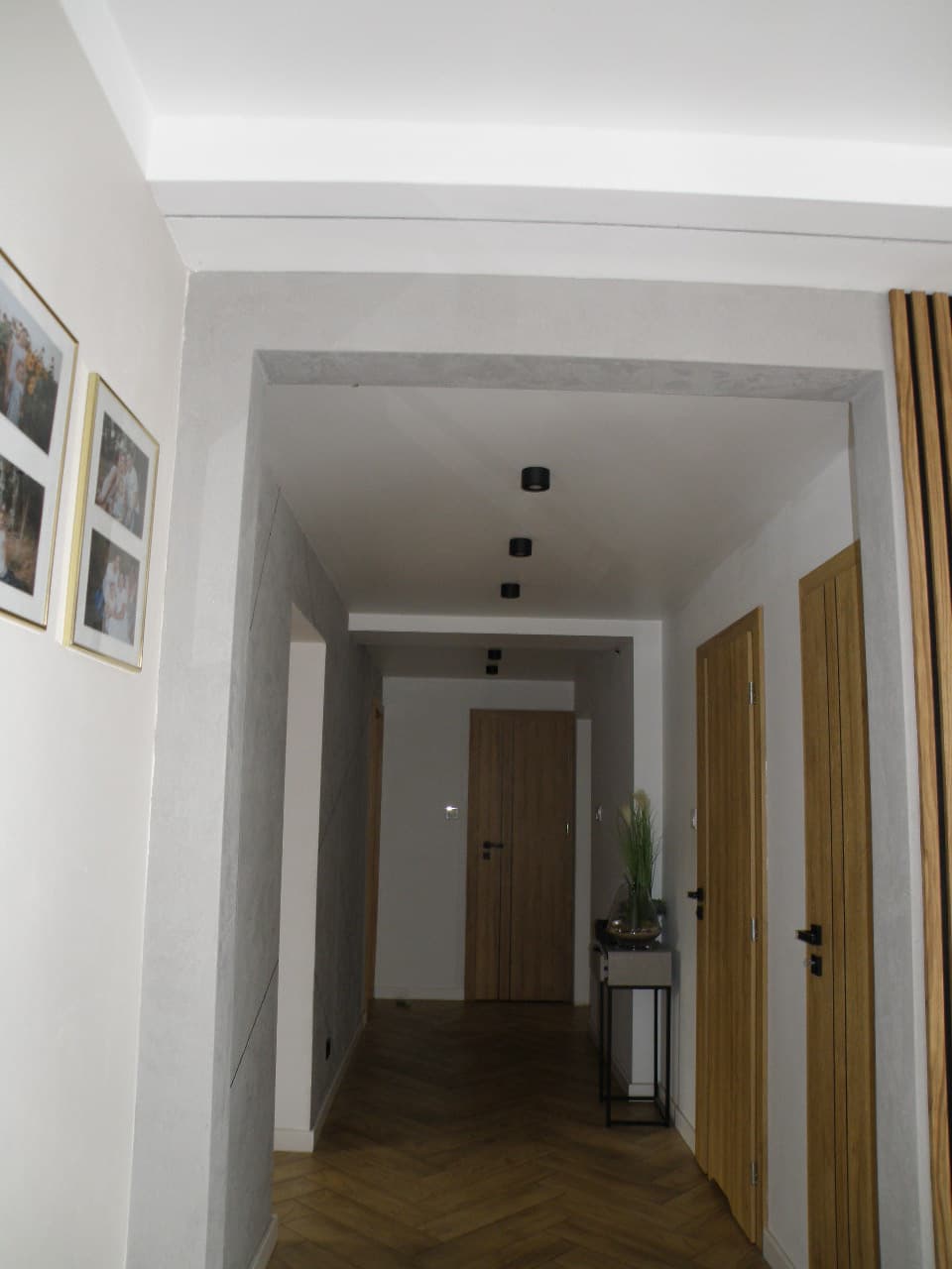 Realizacja remontu i wykończenia wnętrz 17 w Warszawie